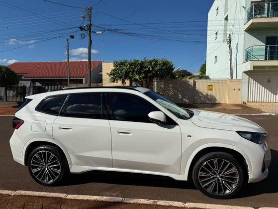 BMW X1 2.0 16V TURBO GASOLINA SDRIVE20I M SPORT STEPTRONIC